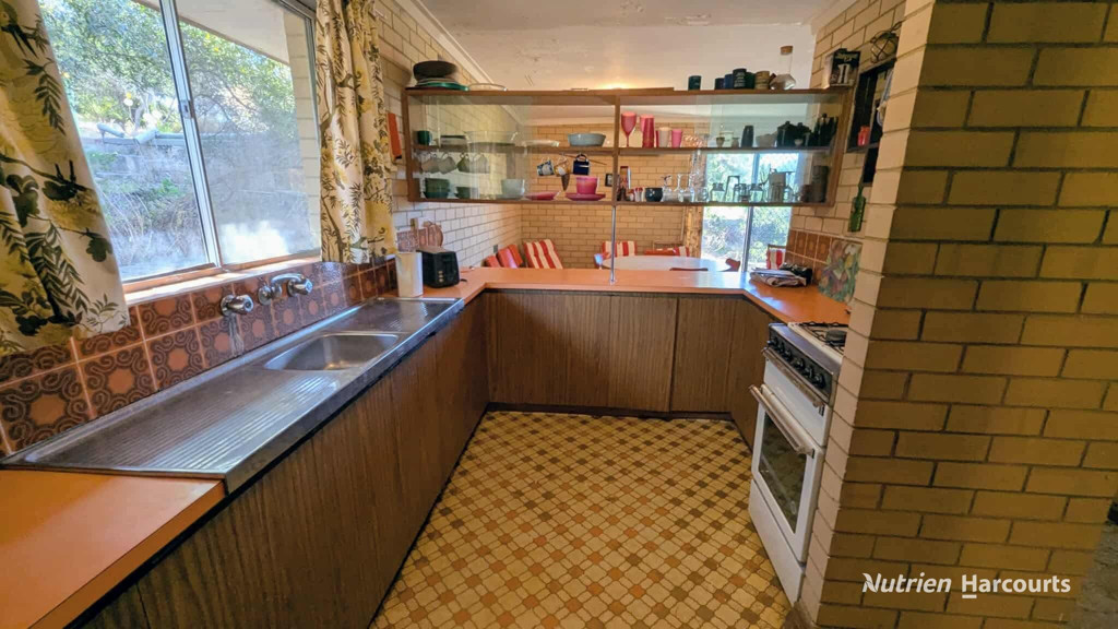 Adam Shields Realty | 33 Mortimer Road GUILDERTON WA