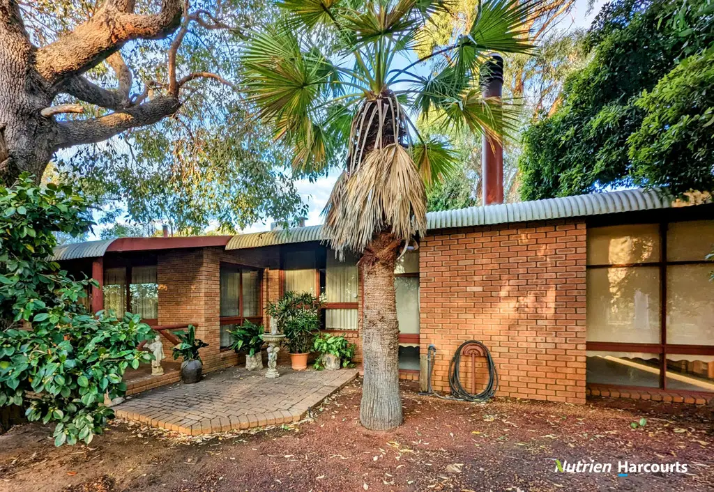 Adam Shields Realty | 131 Ashton Road BULLSBROOK WA