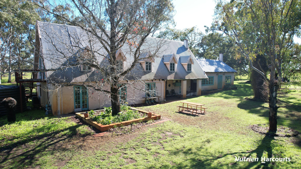 Adam Shields Realty | 1381 Brand Highway MUCHEA WA