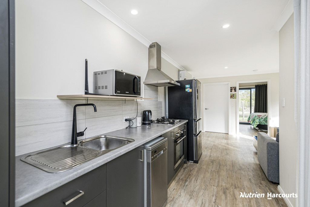 Adam Shields Realty | 50 Crest View, Lennard Brook GINGIN WA