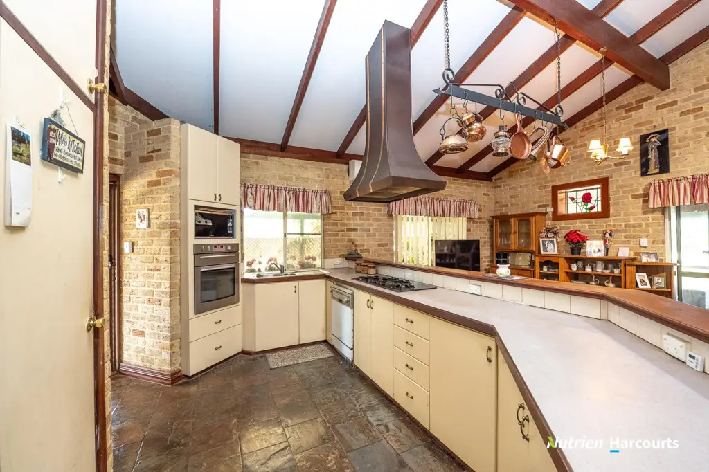 Adam Shields Realty | 1196 Bennies Road WANERIE WA