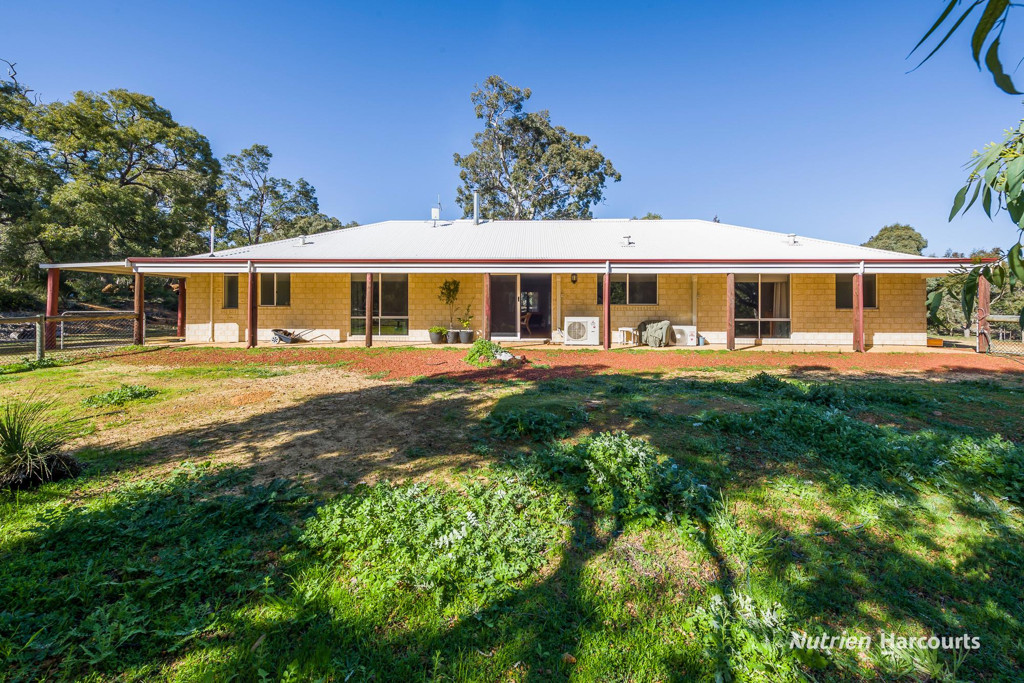 Adam Shields Realty | 230 Holstein Loop LOWER CHITTERING WA