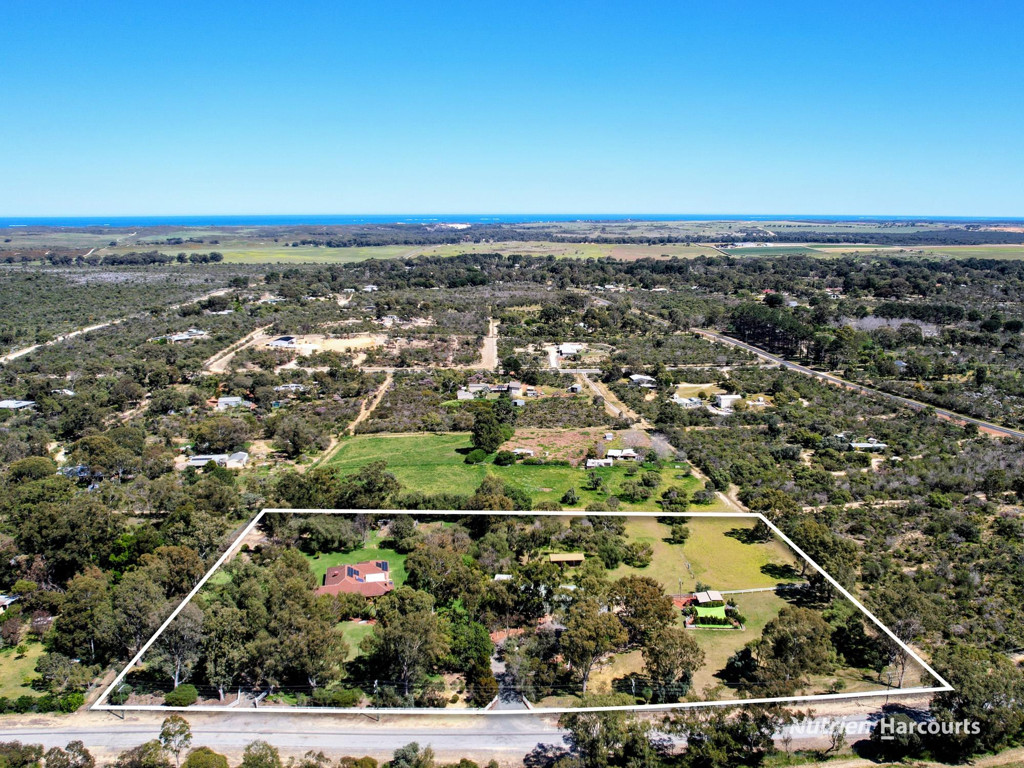 Adam Shields Realty | 38 St Andrews Court WOODRIDGE WA